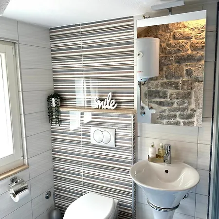 Appartement Diocletian Wine Ii Split