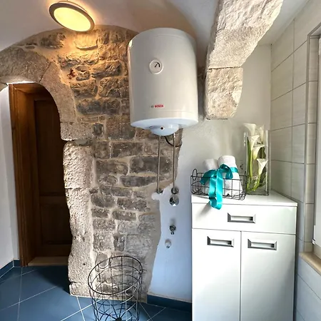 Appartement Diocletian Wine Ii Split