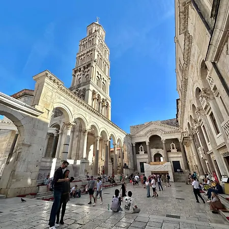 Lägenhet Diocletian Wine Ii